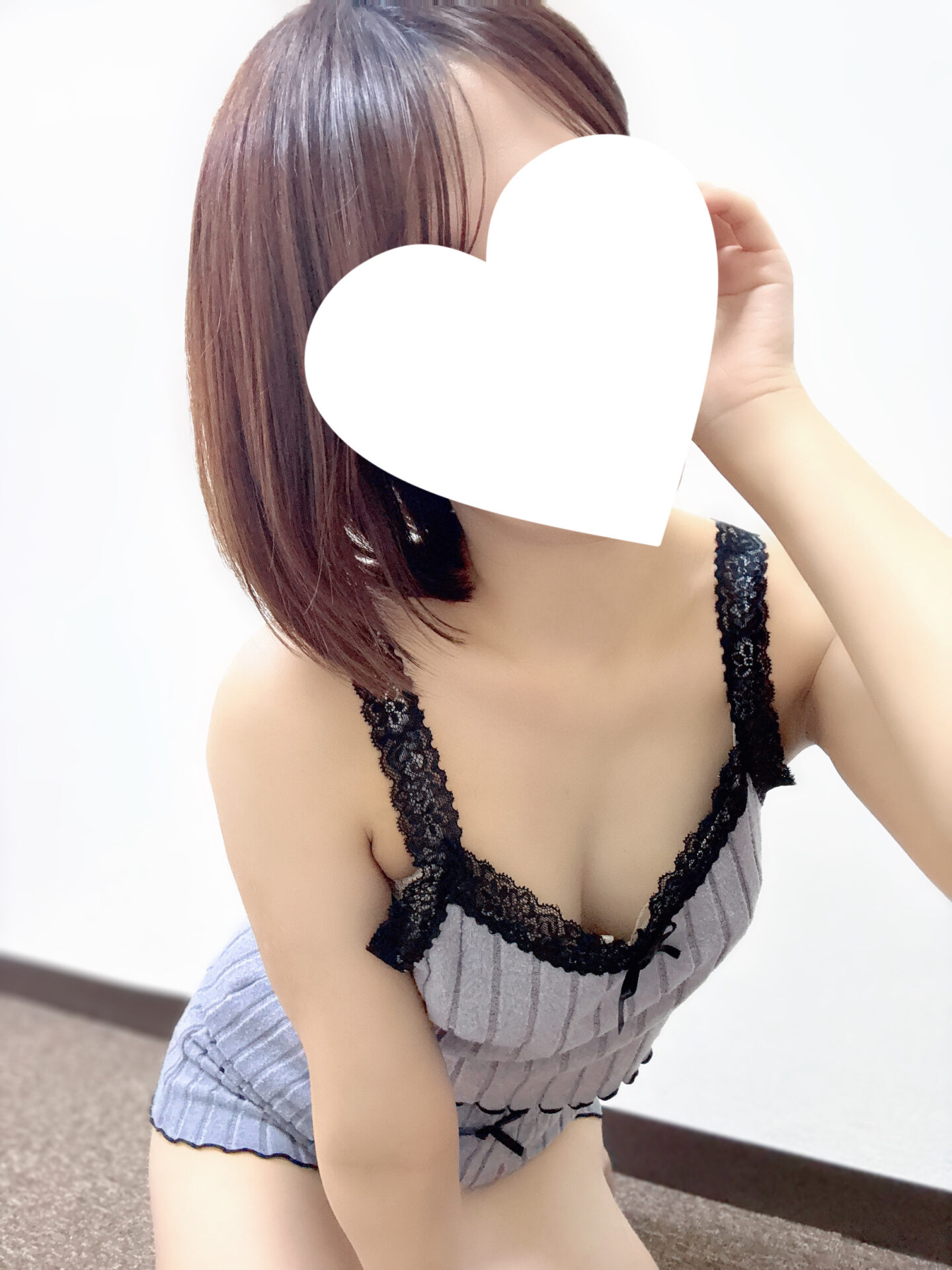 にこ